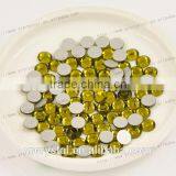 Round Shape Olivine Color Silver Base Crystal Rhinestones Flat Back Strass thumbnail-1