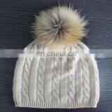 Professional Manufacturer 7gg Cable Knit Cashmere Beanie With Fur Pompom thumbnail-2