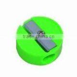 Green Round Plastic Pencil Sharpener thumbnail-1