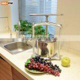 Mini Soft Juice Press Fruit Press thumbnail-1