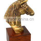 HORSE FACE STATUE ON WOODEN BASE thumbnail-1
