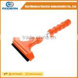 Cixi Modern Auto Accessories Ice Scraper With Soft Grip thumbnail-1