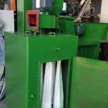 RUBBER Conveyor Belt Carrying Work Piece Cleaning Iron Bed Frame & Mesh Type SMALL Shot Blasting Machine thumbnail-5