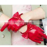 Women Red Color Short Leather Fashion Driving Glove Factory