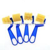 Hot Selling Plastic Handle Sponge Soft Checkered Pattern Design Paint Rollers thumbnail-5