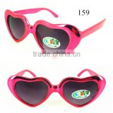 Wholesales Cheapest Simple Plastic Heart Shape Children Sunglasses 2015