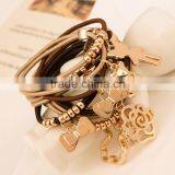 2015 newest gold bangle charm bracelet , lovely bear bowknot bracelet newest bangle/ bracelet