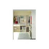 walk-in cloakroom (L-shaped wardrobe)