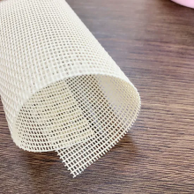 Tissu en maille de polyester revêtu de PVC pour la fabrication de filets de sécurité pour piscines. Tissu en maille tissé Textilene pour extérieur / Tissu en maille tissé PVC. Vente en gros thumbnail-3