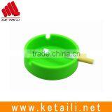 Made in China Unique Design Round Shape Smoke Free Gift Ashtray Supplier thumbnail-1