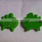 hot sale green 3D fish shape badge custom pvc lapel pin