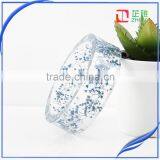 Handmade Wide Pressed Real Baby's Breath Blue Dried Flower Resin Bangle for Women thumbnail-3