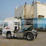 4X2 420HP Sinotruk Howo Tractor Truck thumbnail-1