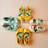 S16869A New Design Cute Kids Banana PVC Jelly Sandals Shoes thumbnail-1