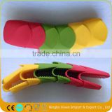 2016 New 100% Silicone Hot Handle Holder Pot Gripper