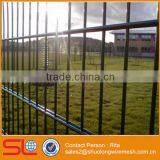 High Quality PVC Coated Flat Double Wire Fence / Rigid Panel Mesh Fence thumbnail-2