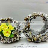 Christmas Basket With Snow thumbnail-1