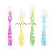 New Arrival Feeding Supplies BPA Free Silicone High Quality Baby Kids Spoon, with Storage Case