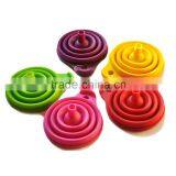 Fashion Colorful Kitchen Super Easy Foldable Mini Silicone Funnel thumbnail-2