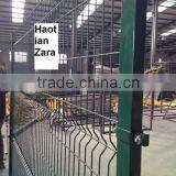 RAL6005 PVC-coated Single Wire 3D Panel Fencing thumbnail-3