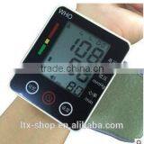 Hot-selling Simple Digital Blood Pressure Motitor Portable Wrist Professional Automatic Blood Pressure Monitor thumbnail-1