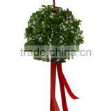 Artificial Mistletoe Kissing Ball thumbnail-1