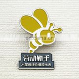 Cute bee custom lapel pin with enamel logo, metal enamel pin