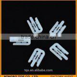 W Shape White Plastic Clips for Shirts thumbnail-5