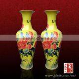 Jingdezhen Luxury Designhand Painted Yellow Color Flower Vase thumbnail-1