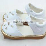 Hot Selling Skidproof Petal Squeaky Toddler Music Notes Shoes thumbnail-3