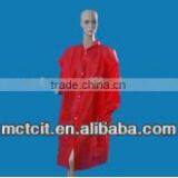 Disposable PP Red Color Medical Industry Lab Coat With Shirt Collar & Elastic Cuff