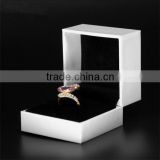 High Quality Championship White Paper Packaging Jewelry Box