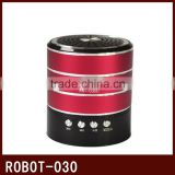 Robot-030 vibration portable mini speaker,active powered Sound box,usb portable speaker sd card