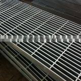 China Factory Supply High Quality Stair Treads Steel Grating /grating Steel Structural / Metal Slot Drainage Cover Steel Grating thumbnail-5