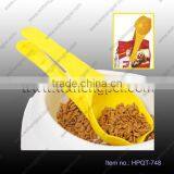 Pet Food Spoon With Bag Clip thumbnail-1