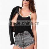 Black Daisy Embellished Lady Sleeveless Tank Top thumbnail-1