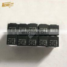 Auto Parts Black Relay 80a 24v 5pin JD2914 Waterproof Car Relay for Sale thumbnail-2