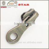 Cam Lock Slider thumbnail-1