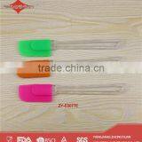 Heat-resistant Silicone Spatula With Long Handle thumbnail-1