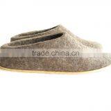 Best Selling Handmade Eco-friendly Plain Felt Slippers thumbnail-1