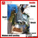 walnut peeling and shelling machine3