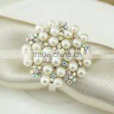 New Diamond Pearl Napkin Ring Serviette Holder Wedding Banquet Dinner Decor Favor thumbnail-3