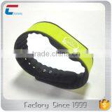Bicolor Laser Serial UID Number Printing Silicone NTAG213 Wristband thumbnail-3