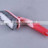 Double-colored Plastic Cleaning Brush thumbnail-3