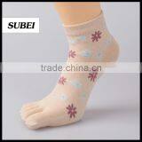 Flower Knitting Sock Five Toe Finger Socks Woman Sock thumbnail-3