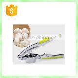 Kitchen Supplies High Quality Garlic Press Hand Squeezer Crusher Masher thumbnail-2