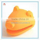 Pig Shape Heat Resistant Cooking Silicone Gloves Perfect for Grilling, Pig Shape Barbecue, Baking in the Kitchen