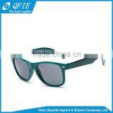 Wholesale Fashion Wood Grain Sunglasses With With Logo Engraved thumbnail-2