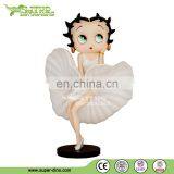 Beautiful Fiberglass Betty Boop Model thumbnail-1