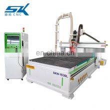 Economic Tool Changer Spindle Kitchen Cabinet Door CNC Carving Machine Woodworking Sale Price Atc CNC Machining Center thumbnail-5